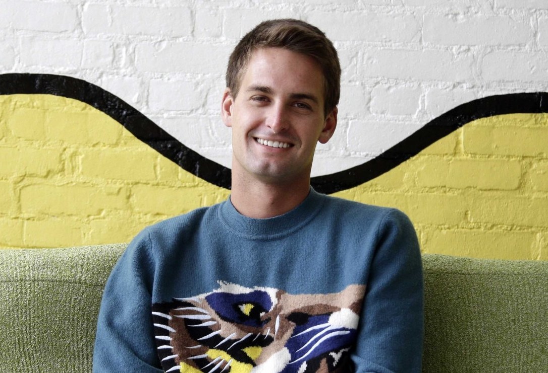 Giúp bạn Dấu hỏi về tỷ phú trẻ tuổi nhất thế giới Evan Spiegel